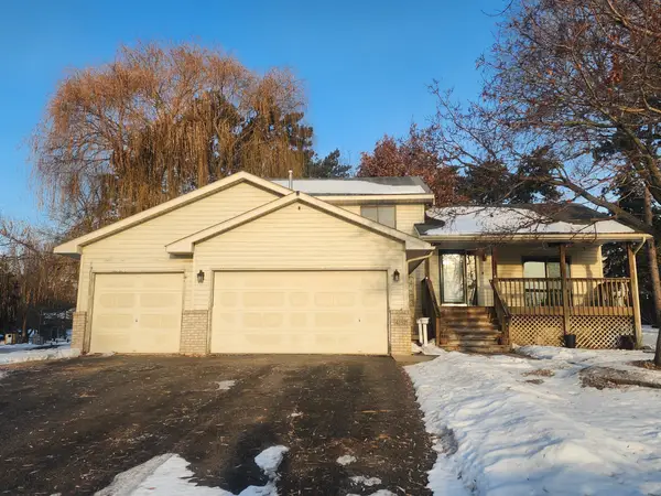 4157 145th Avenue Nw, Andover, MN 55304