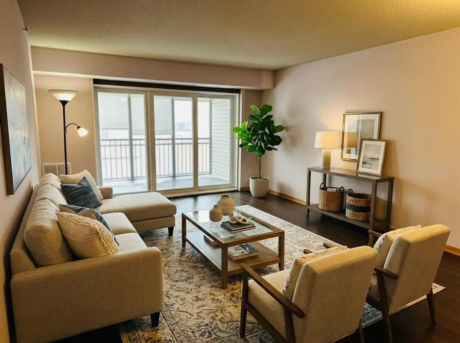 2231 Penn Place #322, Saint Paul, MN 55109 - Image #2