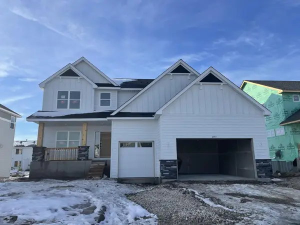 2447 Tyrone Drive, Shakopee, MN 55379