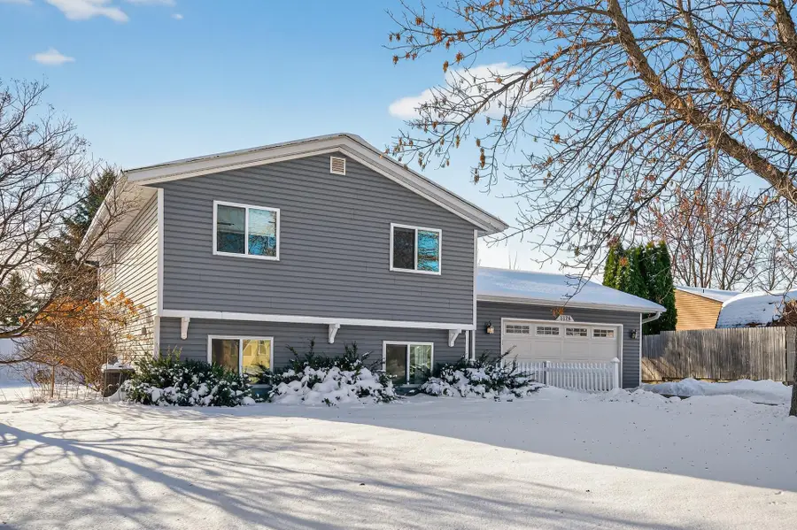 5128 Martin Drive, Monticello, MN 55362 - Image #2