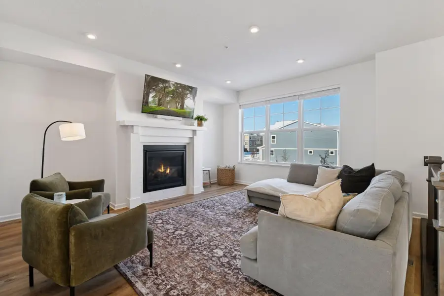 6980 Huckleberry Drive, Excelsior, MN 55331 - Image #3