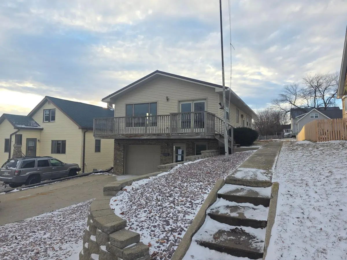 118 N O Connell Avenue, Springfield, MN 56087 - Image #1