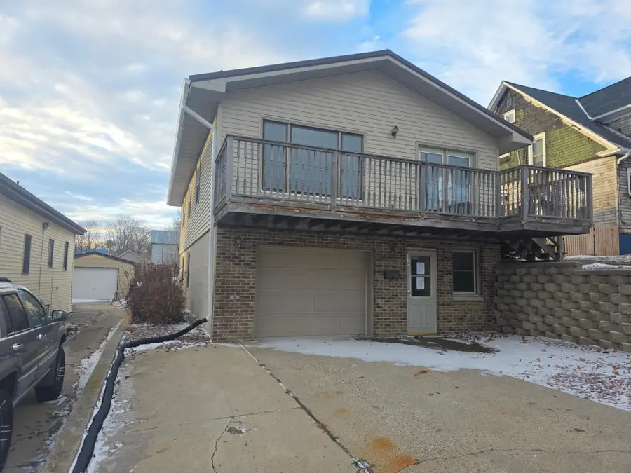 118 N O Connell Avenue, Springfield, MN 56087 - Image #2