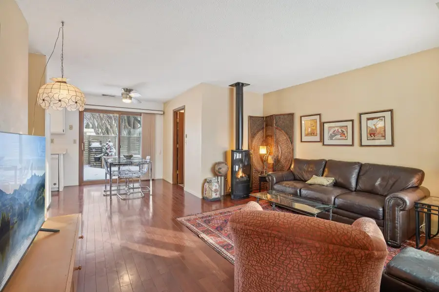 18 Somerset Drive, Waconia, MN 55387 - Image #3