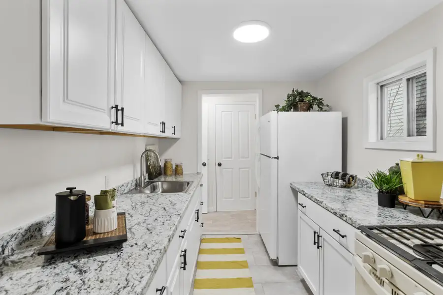 818 E 36th Street, Minneapolis, MN 55407 - Image #2