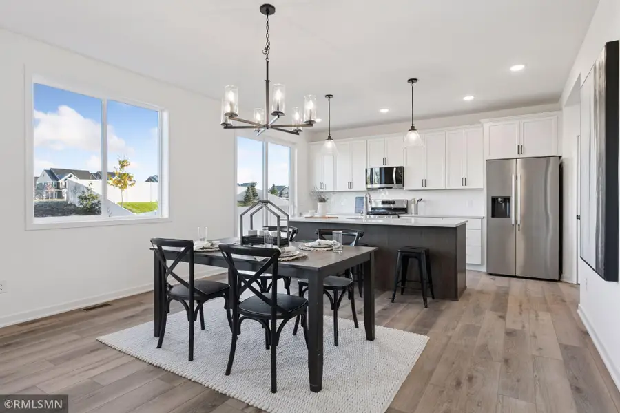 10157 Blackmoor Road, Woodbury, MN 55129 - #3