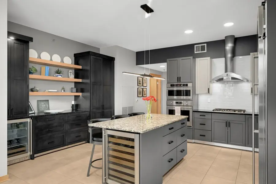 1240 S 2nd Street #1202, Minneapolis, MN 55415 - #2