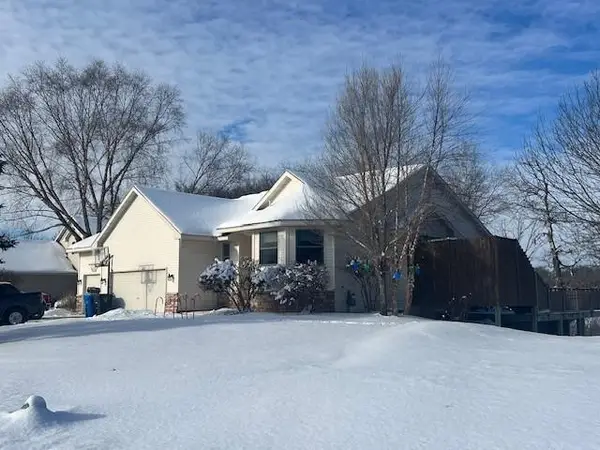 6066 259th Street, Wyoming, MN 55092