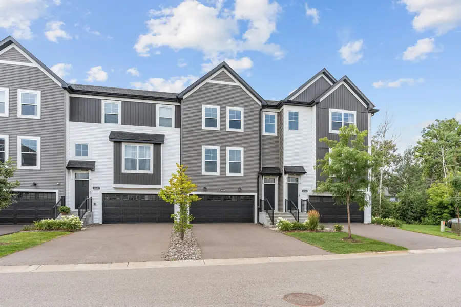 8612 Kenyon Court Ne #B, Blaine, MN 55434 - Image #3