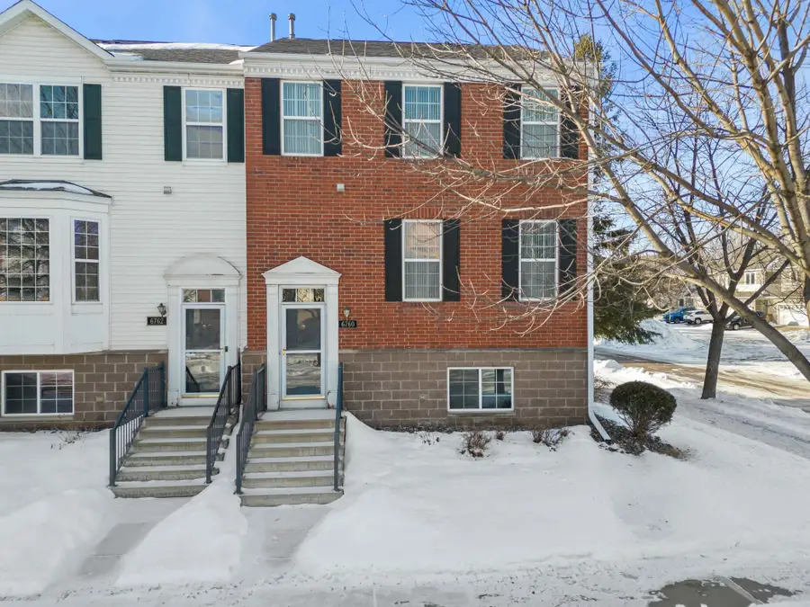 6760 158th Street W, Apple Valley, MN 55124 - Image #2