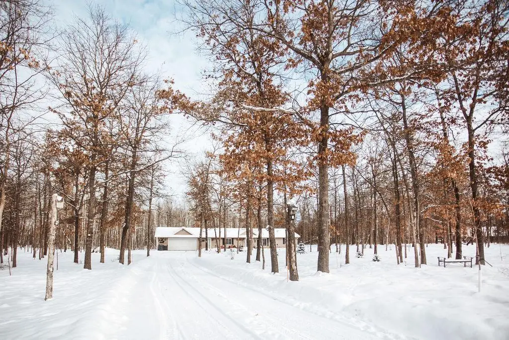 33798 Twin Oaks Trail W, Motley, MN 56466 - Image #1