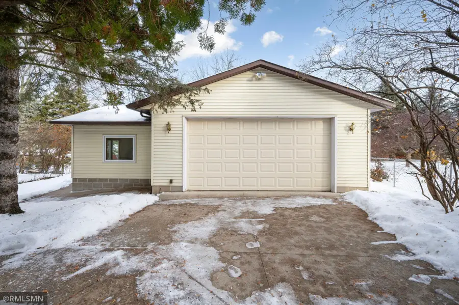 15740 Harmony Way, Apple Valley, MN 55124 - Image #2