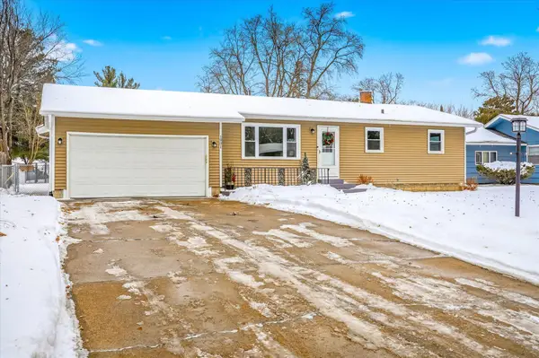 1901 Stowe Avenue, Saint Paul, MN 55112