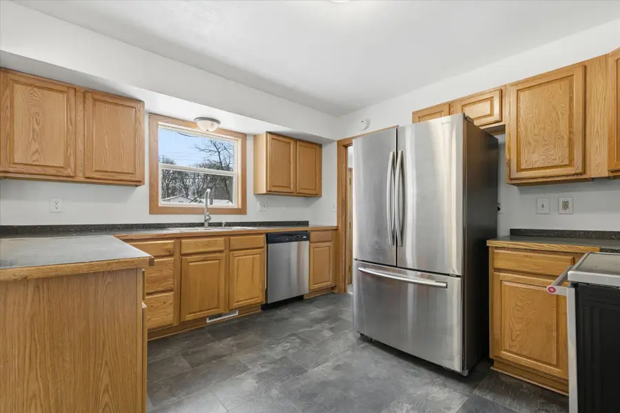 6631 Elmwood Drive, Rockford, MN 55373 - Image #3