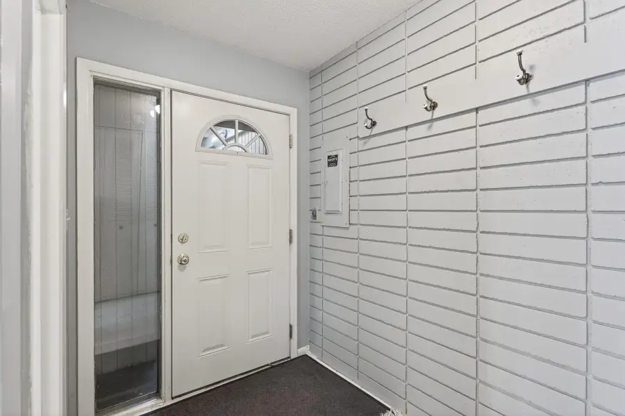 3527 37th Avenue Ne, Minneapolis, MN 55421 - Image #3