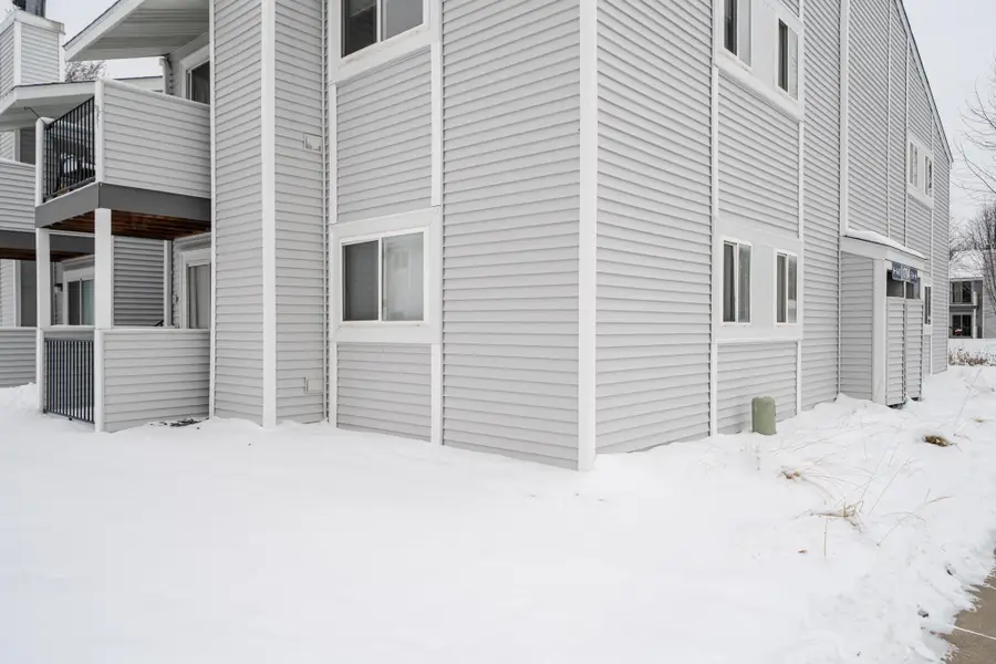1704 Pleasant Street #D, Saint Paul, MN 55113 - Image #3