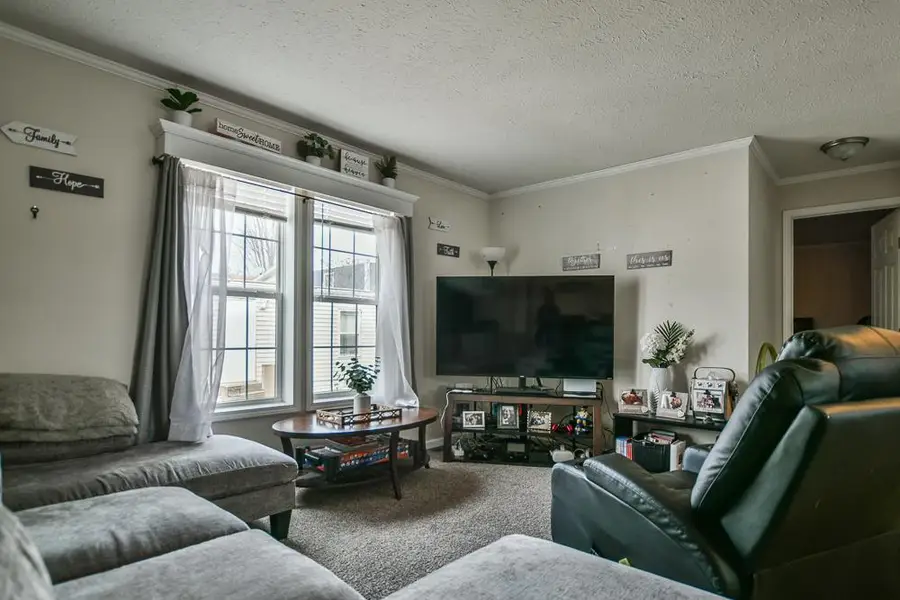 1374 Birchview Drive, Maplewood, MN 55119 - Image #3