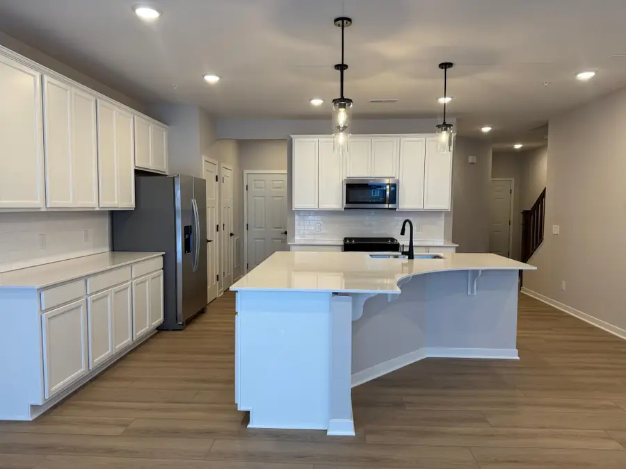 4749 Airlake Drive, Woodbury, MN 55129 - Image #2