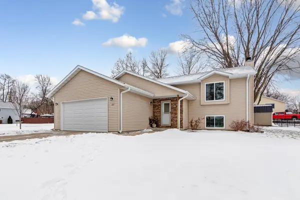 225 19th Street Ne, Owatonna, MN 55060