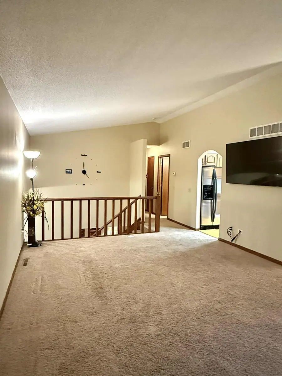 9879 Upper 173rd Court W, Lakeville, MN 55044 - Image #3