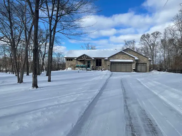 13966 346th Court, Lindstrom, MN 55045