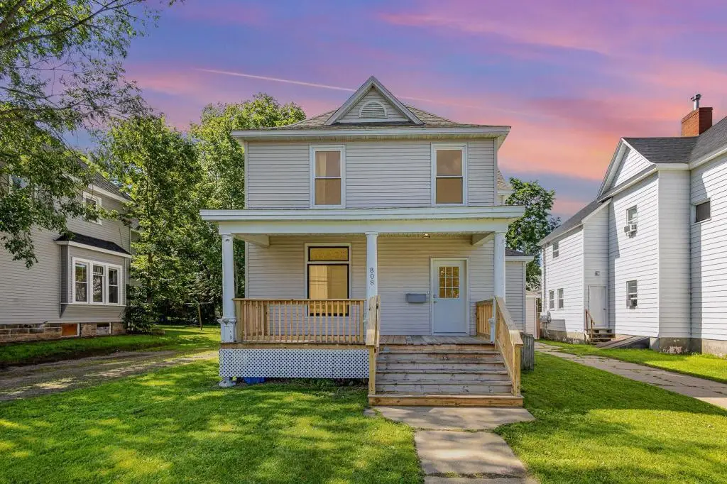 808 9th Avenue E, Menomonie, WI 54751 - Image #1