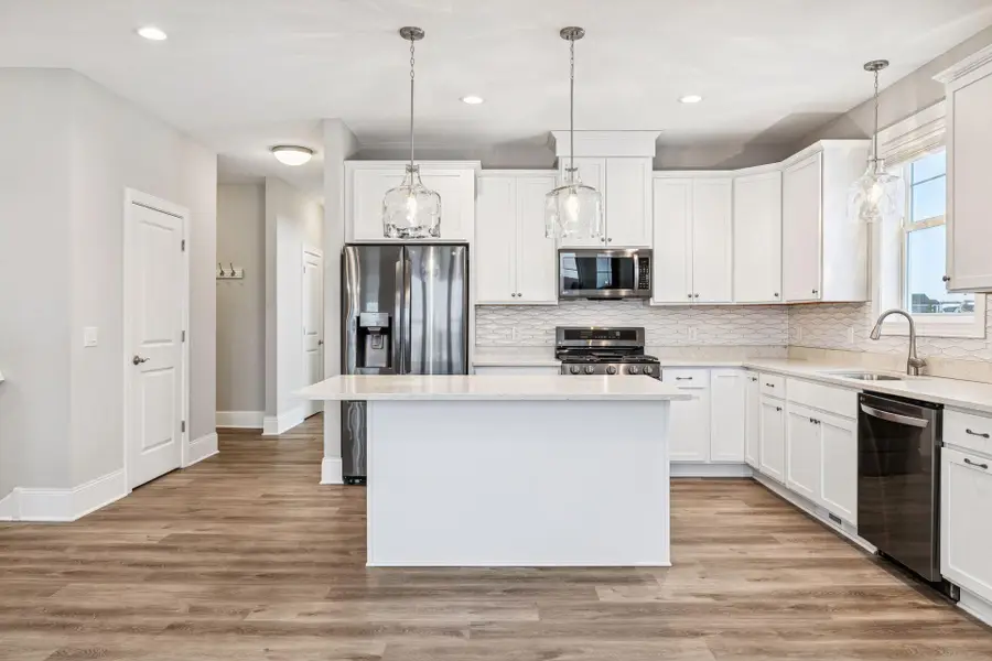 17975 Greenwich Way, Lakeville, MN 55044 - Image #3