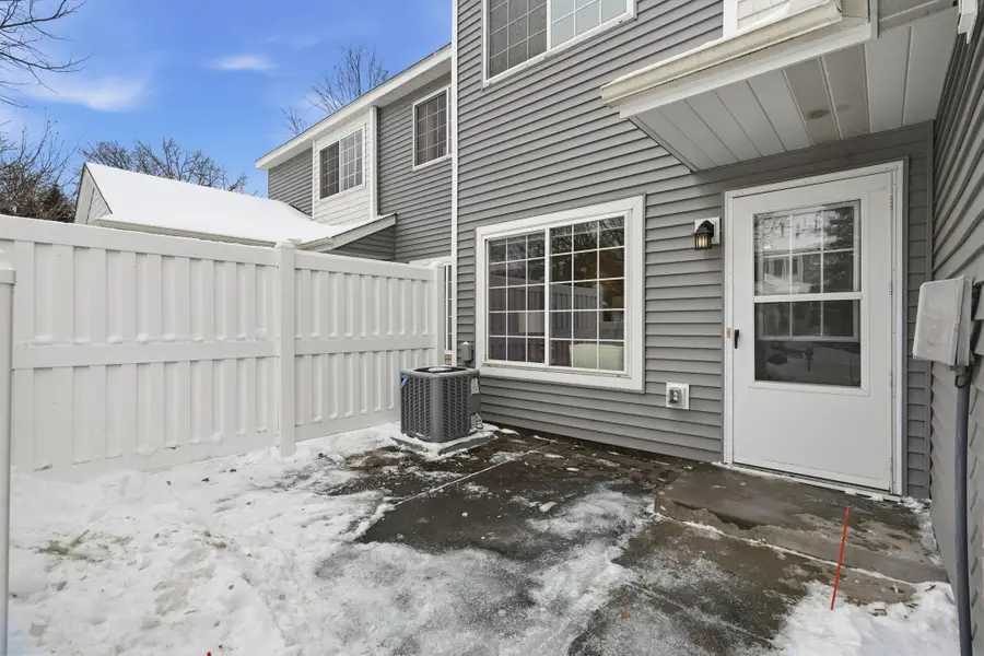 2037 Gresham Avenue N, Oakdale, MN 55128 - Image #2