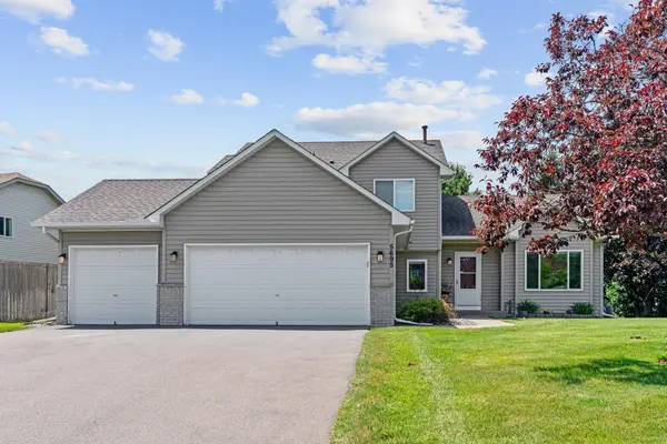 5695 Yucca Lane N, Plymouth, MN 55446