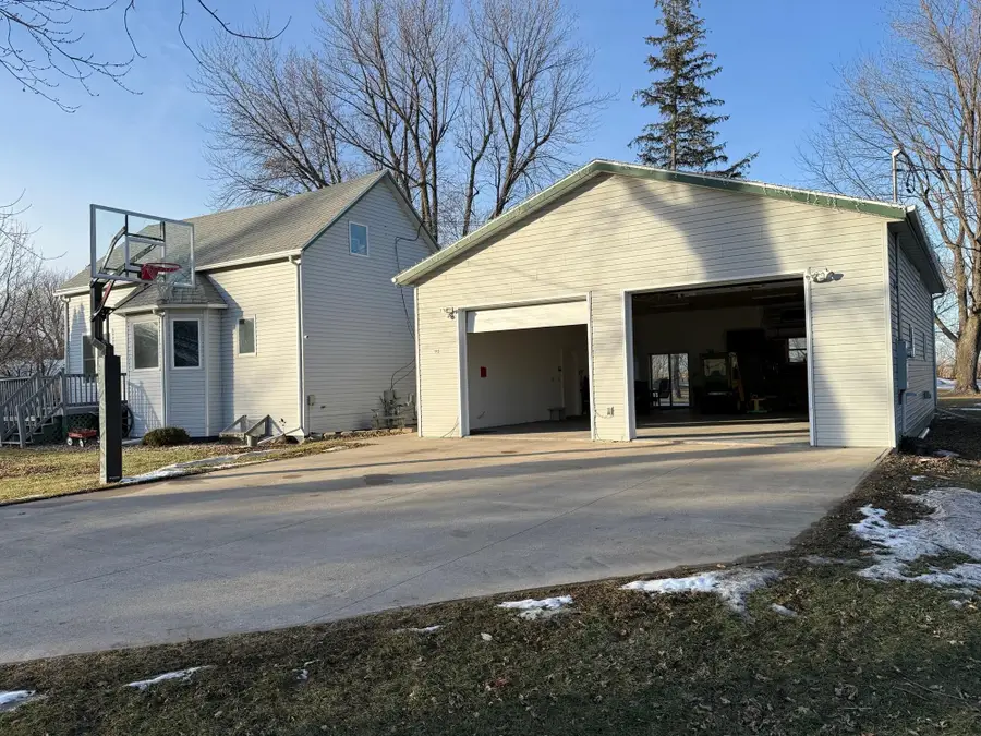102 7th Street Ne, Fulda, MN 56131 - Image #2
