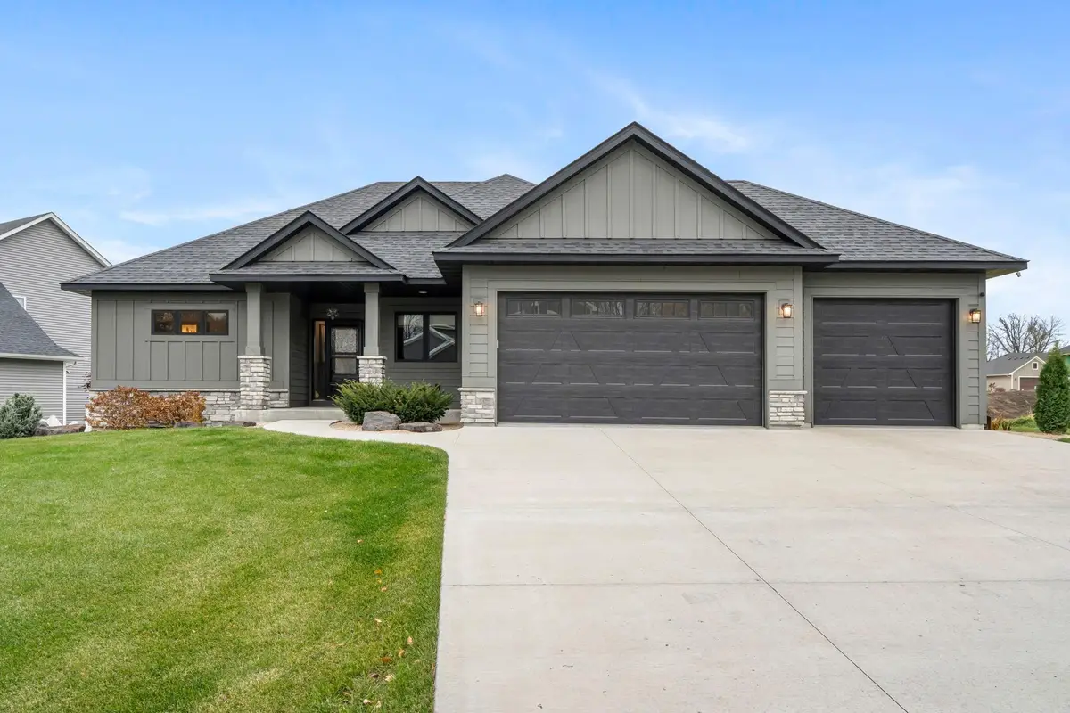 603 Eastland Avenue Se, New Prague, MN 56071 - Image #1