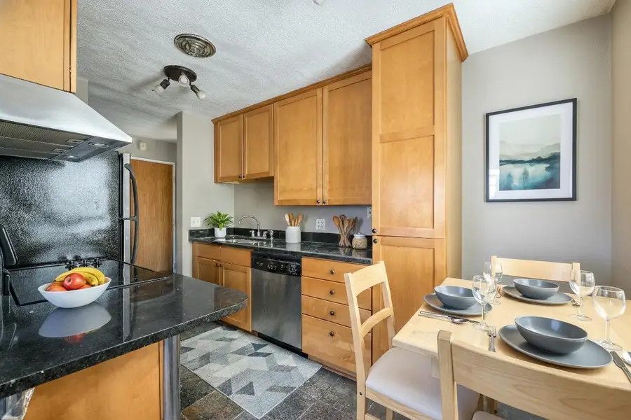 3018 Aldrich Avenue S #25, Minneapolis, MN 55408 - #3