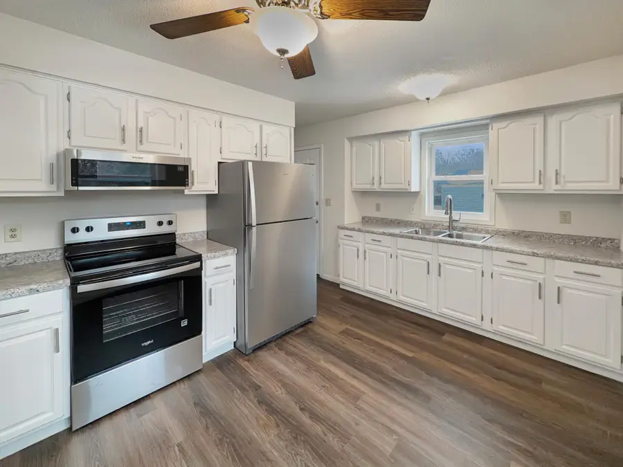 6648 4th Street N, Oakdale, MN 55128 - Image #2