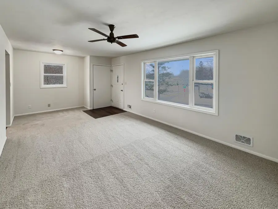 6648 4th Street N, Oakdale, MN 55128 - Image #3