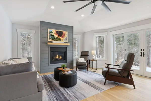 9353 Stonebridge Trail N, Stillwater, MN 55082