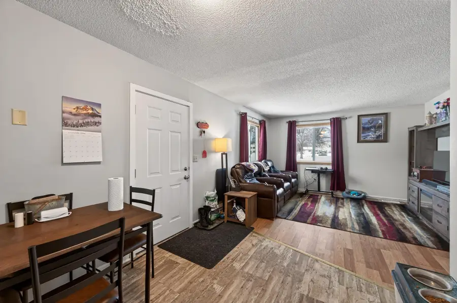 6530 83rd Court N, Minneapolis, MN 55445 - Image #3