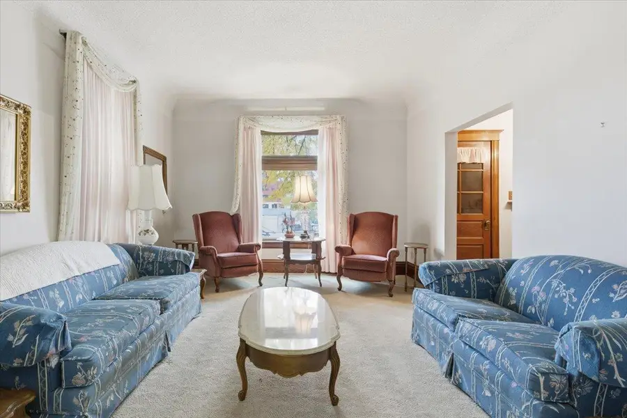 1810 Dupont Avenue N, Minneapolis, MN 55411 - Image #2