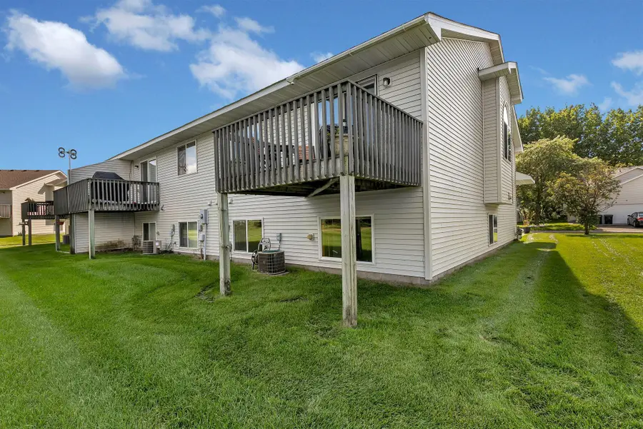 26227 3rd Street W, Zimmerman, MN 55398 - Image #3