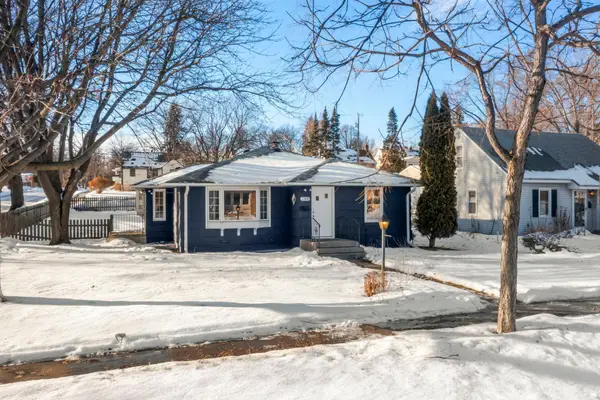 2300 Harding Street Ne, Minneapolis, MN 55418