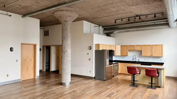 521 S 7th Street #422, Minneapolis, MN 55415