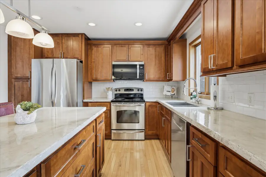 1029 Amble Road, Saint Paul, MN 55126 - Image #2