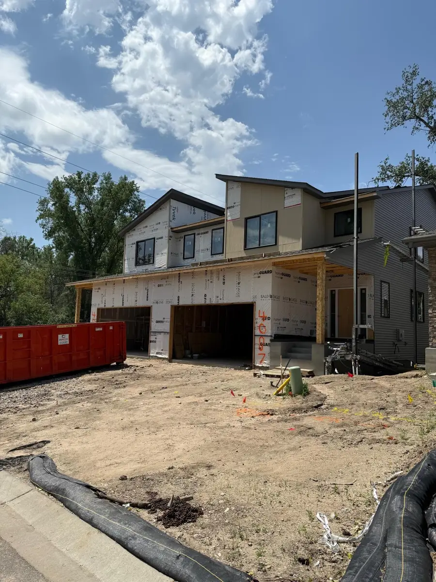 4085 Isaac Court, Vadnais Heights, MN 55127 - Image #2