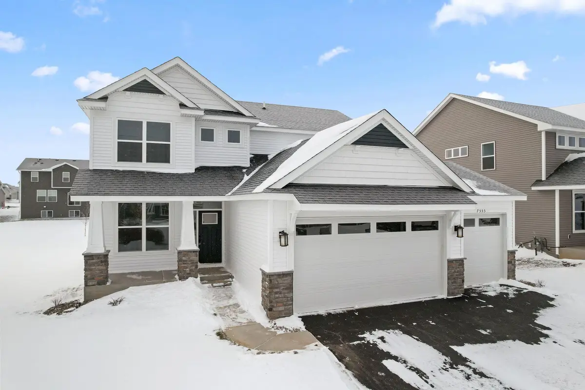 7555 Upper 42nd Street N, Oakdale, MN 55128 - Image #1