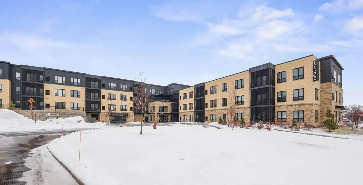 1948 W Wayzata Boulevard #203, Long Lake, MN 55356 - Image #1