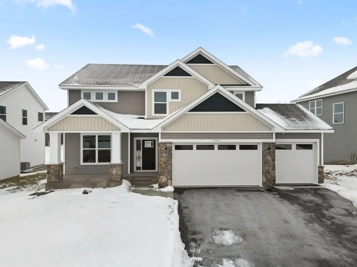 7551 Upper 42nd Street N, Oakdale, MN 55128 - Image #1