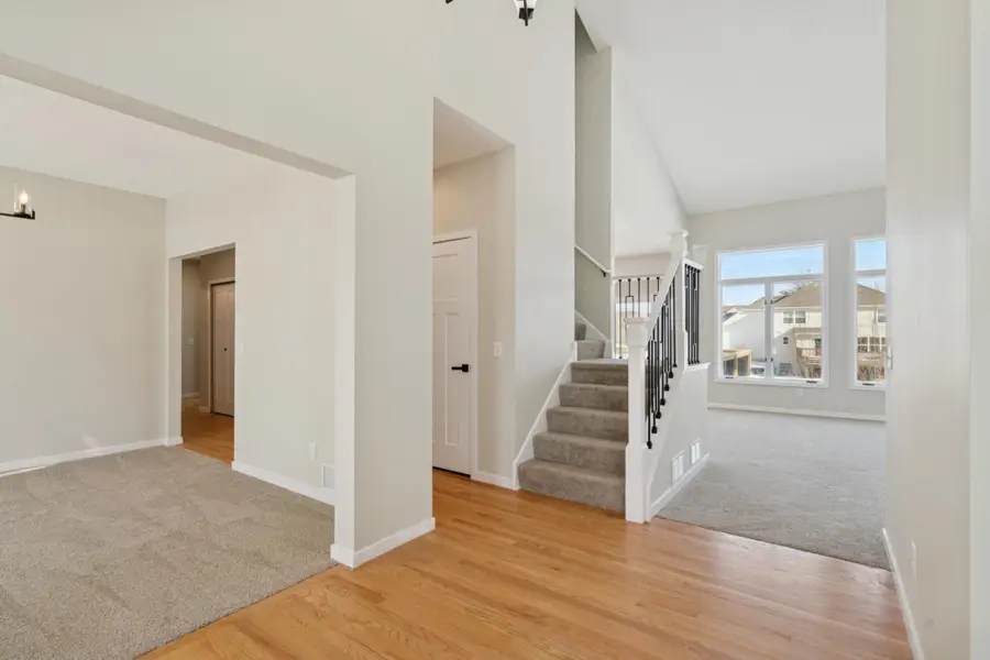 17714 Hillwood Avenue, Lakeville, MN 55044 - Image #3