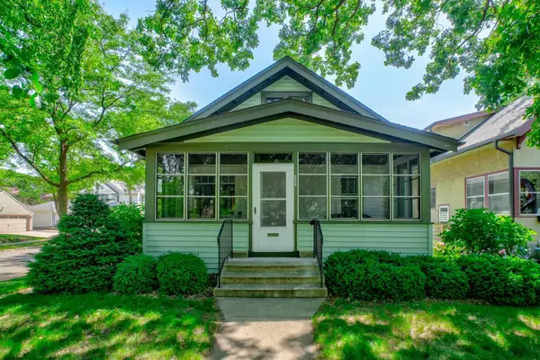 3301 47th Avenue S, Minneapolis, MN 55406