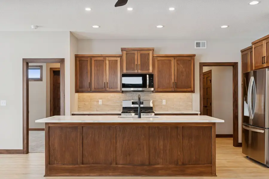 619 7th Avenue Ne, Isanti, MN 55040 - Image #3