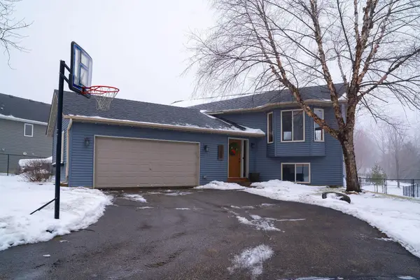 2068 Wild Wings Pass, New Market, MN 55054