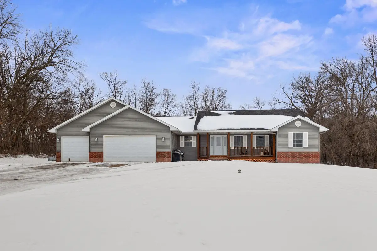 1492 County Road 30 Sw, Montrose, MN 55363 - Image #1